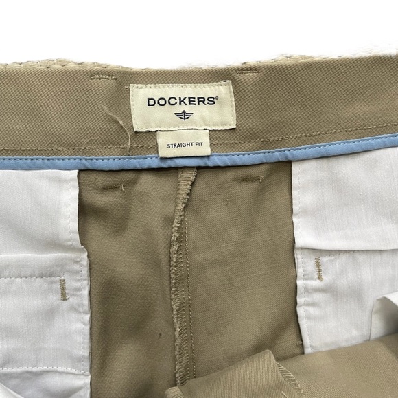 Dockers Straight Fit Karki Pant Size: W38/ L30 New! - Picture 4 of 6